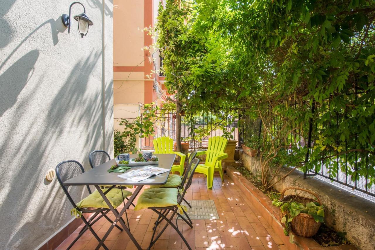 La Casa Di Sara A Mondello Apartment Exterior photo